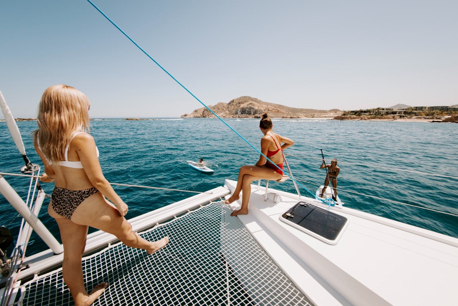 San José del Cabo to Cabo San Lucas Sunset Cruise: Luxury Sail & Direct Resort Transport Guide