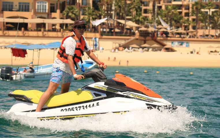 Wave Runner Rental in Los Cabos