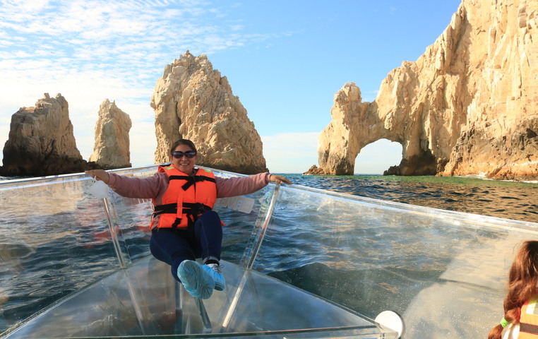 Clear Boat – Arch of Cabo San Lucas | Cabo Day Trips