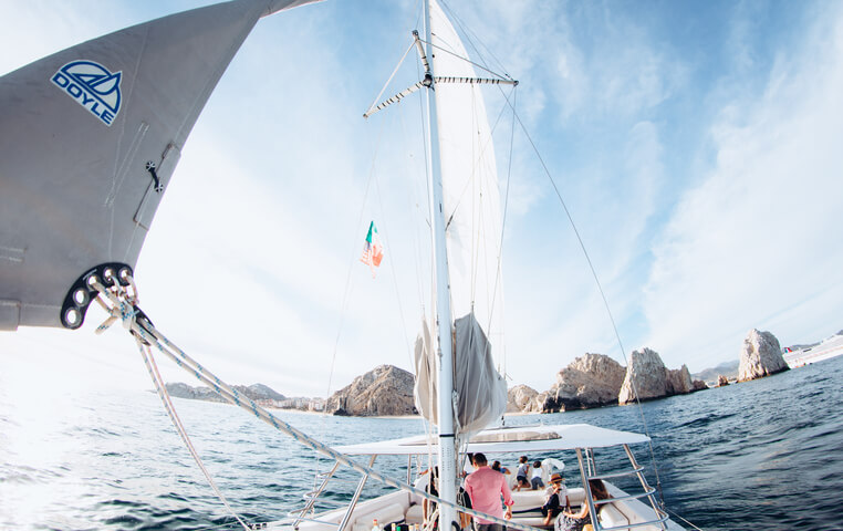 Luxury Sailing Tour in Cabo